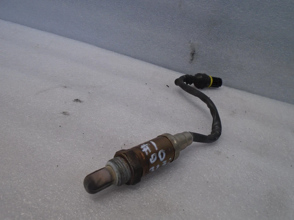 Sensor delantero de oxígeno O2 BMW 323i E49 1999-2001 1742050,9 OEM DK708451 Foto 1 de 1