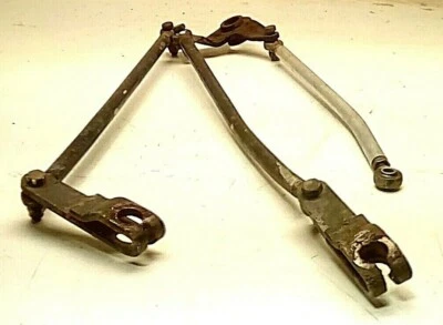 1995 Polaris XLT 600 Snow Mobile braço de controle superior braços de controle snowmobile - Imagem 1 de 4