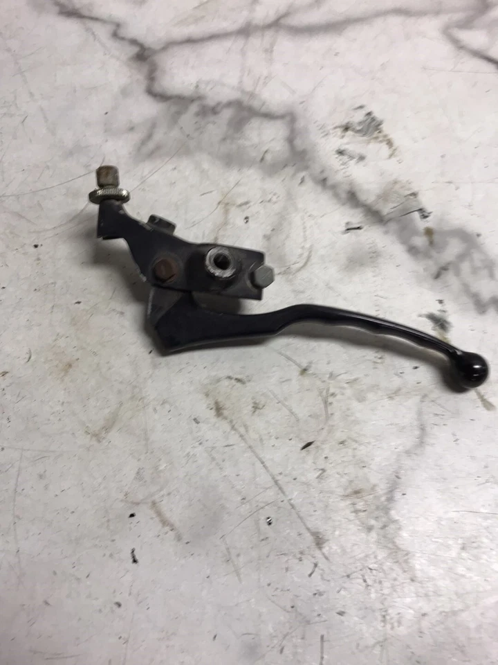 82 Yamaha XJ1100 XJ 1100 Maxim Left Hand Clutch Lever Perch Foto 1 de 4