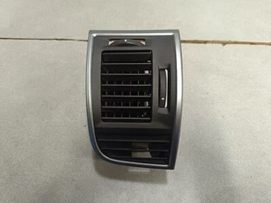 AERATEUR AVANT DROIT CADILLAC BLS 1.9 TID 15283300 - Picture 1 of 3