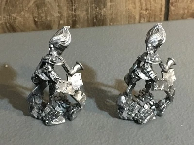 A32598 MINIATURAS DESCONOCIDAS METAL PSÍQUICO FEMENINO 2 PK WIZARD PSYKER CASTER Foto 1 de 4