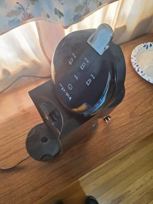 咖啡机单份速溶锅独奏 KEURIG K POD * * 无水箱 * * — 第 1/2 张图片