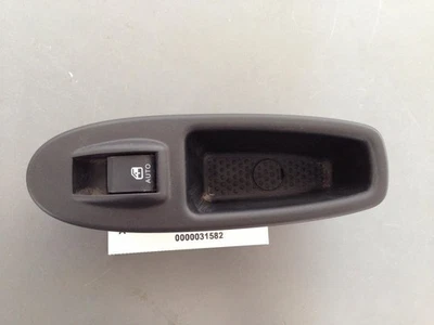 Rear Door Window Switch 5NF43JXWAA Fits 2014-2017 Fiat 500L 67915 - Image 1 of 4