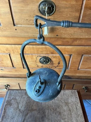 Ancienne rave au coq XIXe. Lampe à huile de mineur. - Photo 1/4