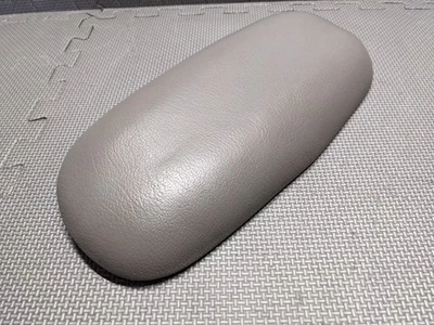 Ford Mustang 1994-1998 gris claro consola central tapa reposabrazos OEM cierre magnético Foto 1 de 4