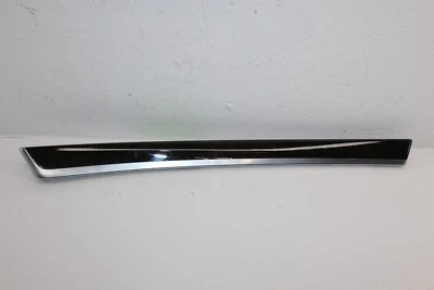 BMW 528i 535i 550i 2011-2016 moldura de puerta delantera derecha 7225552 OEM Foto 1 de 4