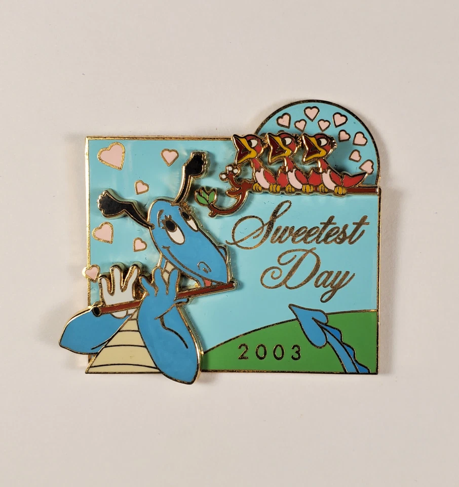 Disney Pin Sweetest Day 2003 LE 1000 - Image 1 of 2