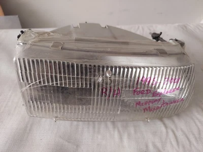 Faro Ford Explorer/Mercury Mountianeer 1995-2001 R/H Foto 1 de 2