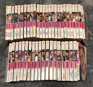 Lot Of 46 LOVE STORIES Vintage YA Teen Romance Novels Bantam PB 1990’s BOOK LOT - Imagen 1 de 7
