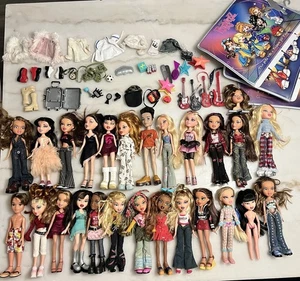 Bratz Lote 25 Boyz Nona Tess Yasmin Jade Meygan Dee Cloe Fianna Zapatos Ropa - Imagen 1 de 18