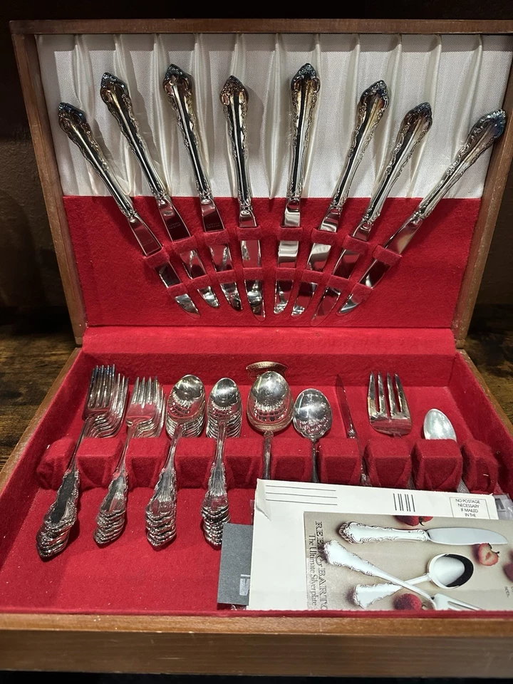 Reed and Barton Dresden Rose Silverplate Flatware Set 42 Pieces - Image 1 of 1