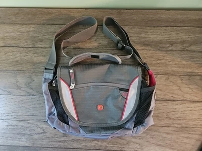 Bolso Bandolera Swissgear Mini Mensajero Equipaje de Viaje Gris Rojo Interior Foto 1 de 4