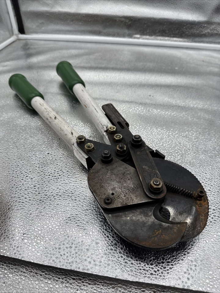 Cortador de cable de trinquete Greenlee 774 19-1/8 pulgadas.     s1 Foto 1 de 4