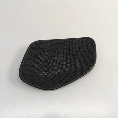 VOLVO XC90 MK2 Rear Left Loudspeaker Cover 31389992   30378898 - Image 1 of 4