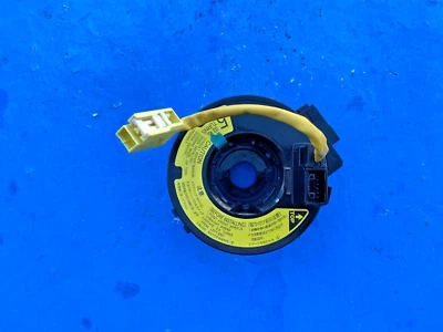 2001-2003 TOYOTA RAV4 COLUNA DE DIREÇÃO MOLA DE RELÓGIO CABO ESPIRAL FABRICANTE DE EQUIPAMENTO ORIGINAL 84306-52020 - Imagem 1 de 4