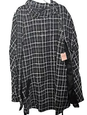 Women’s 3XL Smak Parlour Collection  Black & White Plaid Smock Type Belted Coat - Image 1 of 4