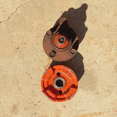 Kubota RC48-G20-S G1800-S cubierta cortacésped hoja izquierda husillo y polea Foto 1 de 3