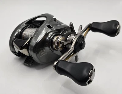 Shimano 16 Aldebaran BFS XG Baitcast Reel Right Hand from Japan - Image 1 of 4