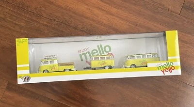 M2 Auto Haulers Mello Yello 1960 VW Double Cab 60 VW Microbus & Trailer - Image 1 of 4