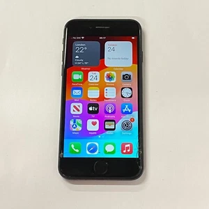 iPhone SE 2020 64GB Black Network Unlocked Apple Smartphone - Battery Health 82% - Afbeelding 1 van 14