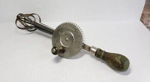 Vtg  Antique Androck Hand Held Egg Beater Manual Kitchen Mixer - Picture 1 of 3