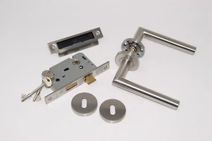 Mitred Door Handle Pack Internal 3 lever Lock Set FOR 45MM THICK FIRE DOOR. - Picture 1 of 3
