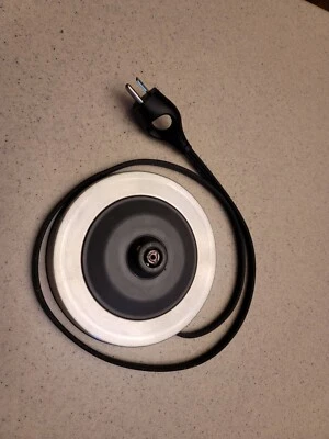 Base de hervidor eléctrico Breville SK500XL/A solamente - base de elemento calefactor seminuevo Foto 1 de 4