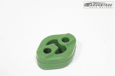 Tubo de escape delantero Mazda CX-30 2020-2024 suspensión trasera aislador OEM Foto 1 de 4