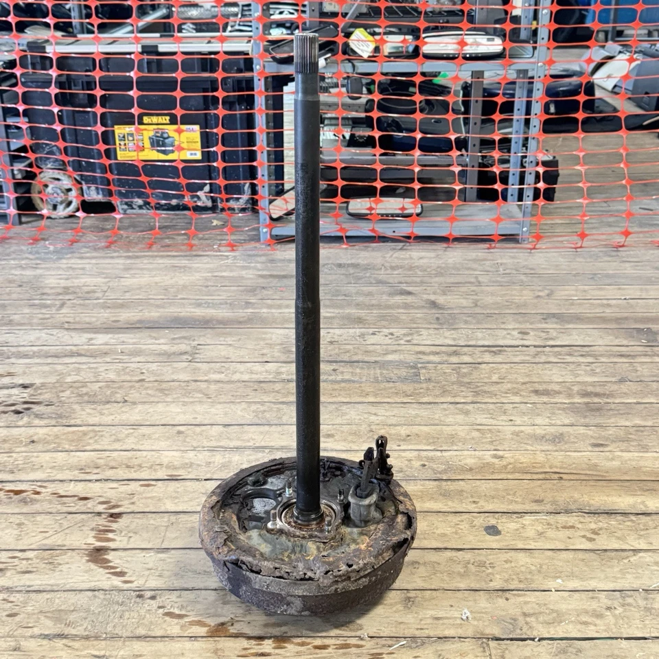 93-98 TOYOTA T100 3,0 L 4x4 MT LADO DEL PASAJERO EJE TRASERO PROBADO OEM Foto 1 de 4