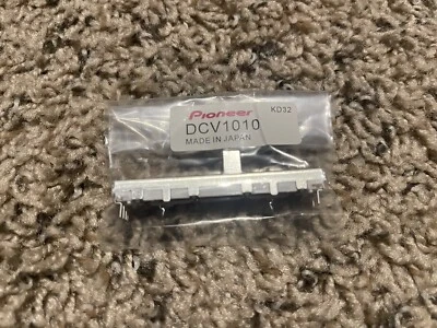 Fader de canal OEM Pioneer DDJ-1000 / SRT DJM400 DJM500 DJM600 DCV1010 DCV1020 Foto 1 de 2
