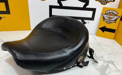 82-94 Harley FXR Mustang Driver Solo Seat & Rear Passenger Pillion - Image 1 of 4