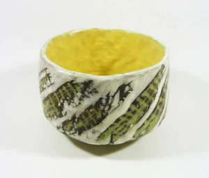 GORKA LIVIA, WHITE RETRO CACHEPOT WITH GREEN STRIPES 5.9", ART POTTERY ! (G149) - Picture 1 of 8