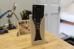 Mobile sotto tavolo supporto telecomando o parete - qualsiasi colore - Foto 1 di 14