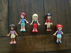 Lego Friends Minifiguren Mädchen Menge 5 Minifiguren - Bild 1 von 7