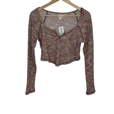 Camiseta BDG para mujer Theo Notch manga larga mediana púrpura jaspeada recortada cuello en V Foto 1 de 4