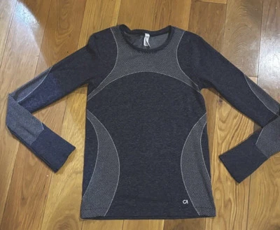 GapFit Motion Mujer Manga Larga Mediana, Agujeros para los Pulgares, Azul/Gris, Fitness Foto 1 de 4