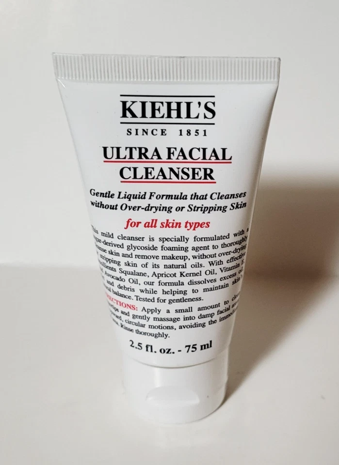 Kiehl's LIMPIADOR FACIAL ULTRA Fórmula líquida suave para todo tipo de piel 2,5 fl oz Foto 1 de 1