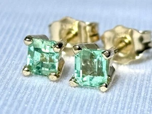 14k Genuine Colombian emerald earrings, 14k gold, 0.55 Carats - Picture 1 of 8
