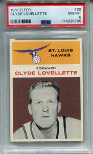 Fleer #29 Clyde Lovellette 1961 PSA 8 casi nuevo-como nuevo St. Louis Hawks - Imagen 1 de 2