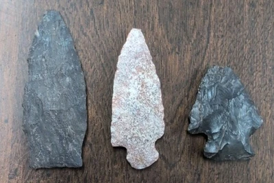 Auténtico Lote Raro (4) Montajes Punta de Flecha Condado de Kanawha, Virginia Occidental #1 Foto 1 de 4