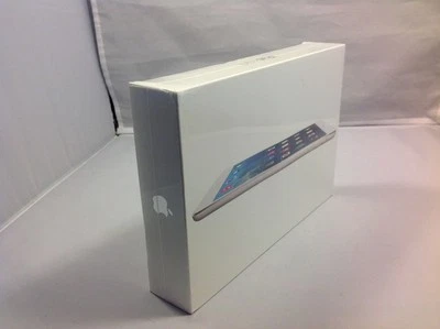 Boxed Apple iPad Mini A1432 16GB Wi-Fi - White / Silver (MD531LL/A) - Image 1 of 2