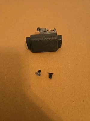 1995-1999 Toyota Tercel, Toyota Corolla 1993-1997 Glove Box Lid Latch Gray OEM  Foto 1 de 4