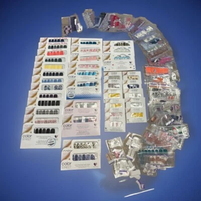 Lote Mixto de 30+ Paquetes de Tiras de Esmalte de Uñas Color Street Real con MUCHOS Extras!!! Foto 1 de 4