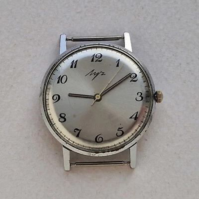 Reloj mecánico vintage soviético delgado LUCH. Original URSS. Foto 1 de 4