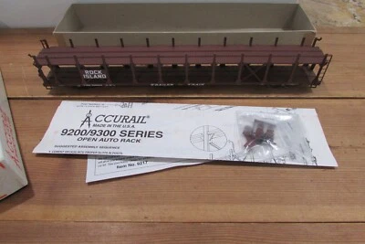 HO Scale  Accurail 9217 Bi-Lever Open Auto Rack Rock Island  Lot#4222 - Image 1 of 4