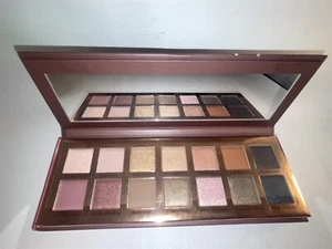 Mally Eye Shadow Palette 14 Matte & Shimmer Eyeshadow - Picture 1 of 3