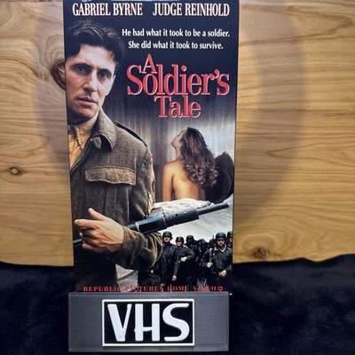 A Soldiers Tale (VHS, 1992) * Buy 2 Get 1 Free - Bundle Shipping Discount Foto 1 de 2