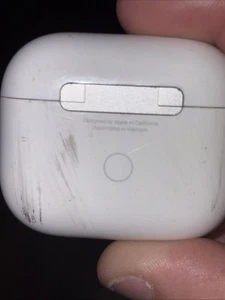 Right Air Pod Pro - Picture 1 of 10