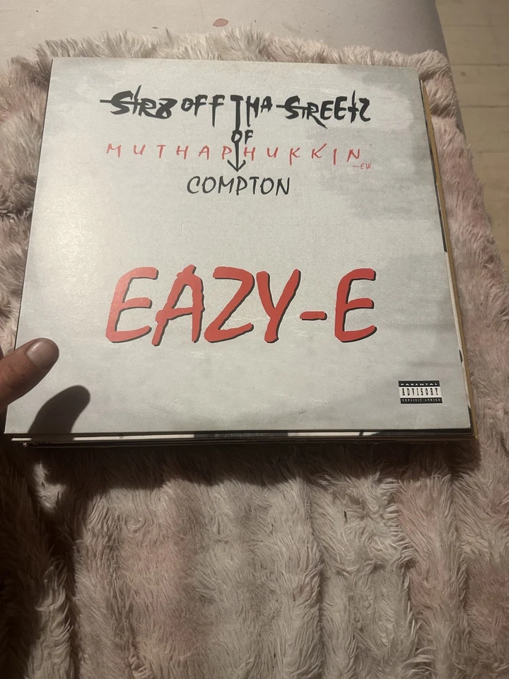 Eazy-E - Str8 Off Tha Streetz Of Muthaphukkin Compton - 1996 PROMO ex condition  - Image 1 of 1