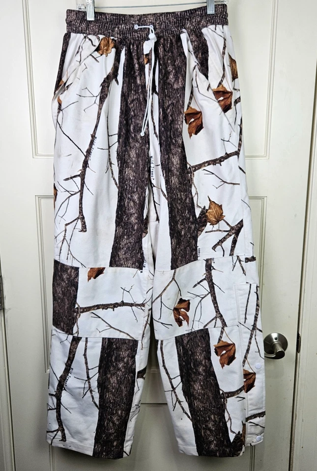 Wildfowler Outfitter White Snow Med Wild Trees Camo Pants Hunt Size: L - Image 1 of 4